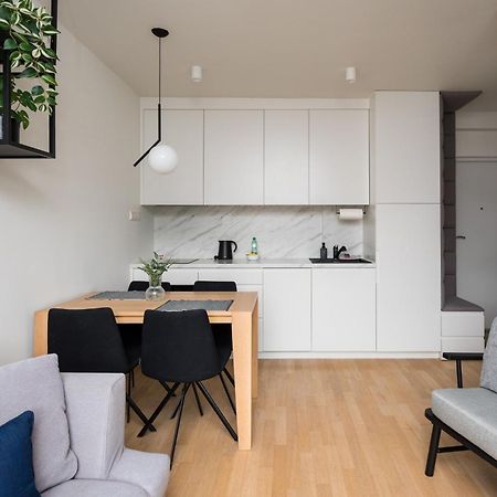 Elektrownia Powisle Stylish Apartment Varsavia Esterno foto